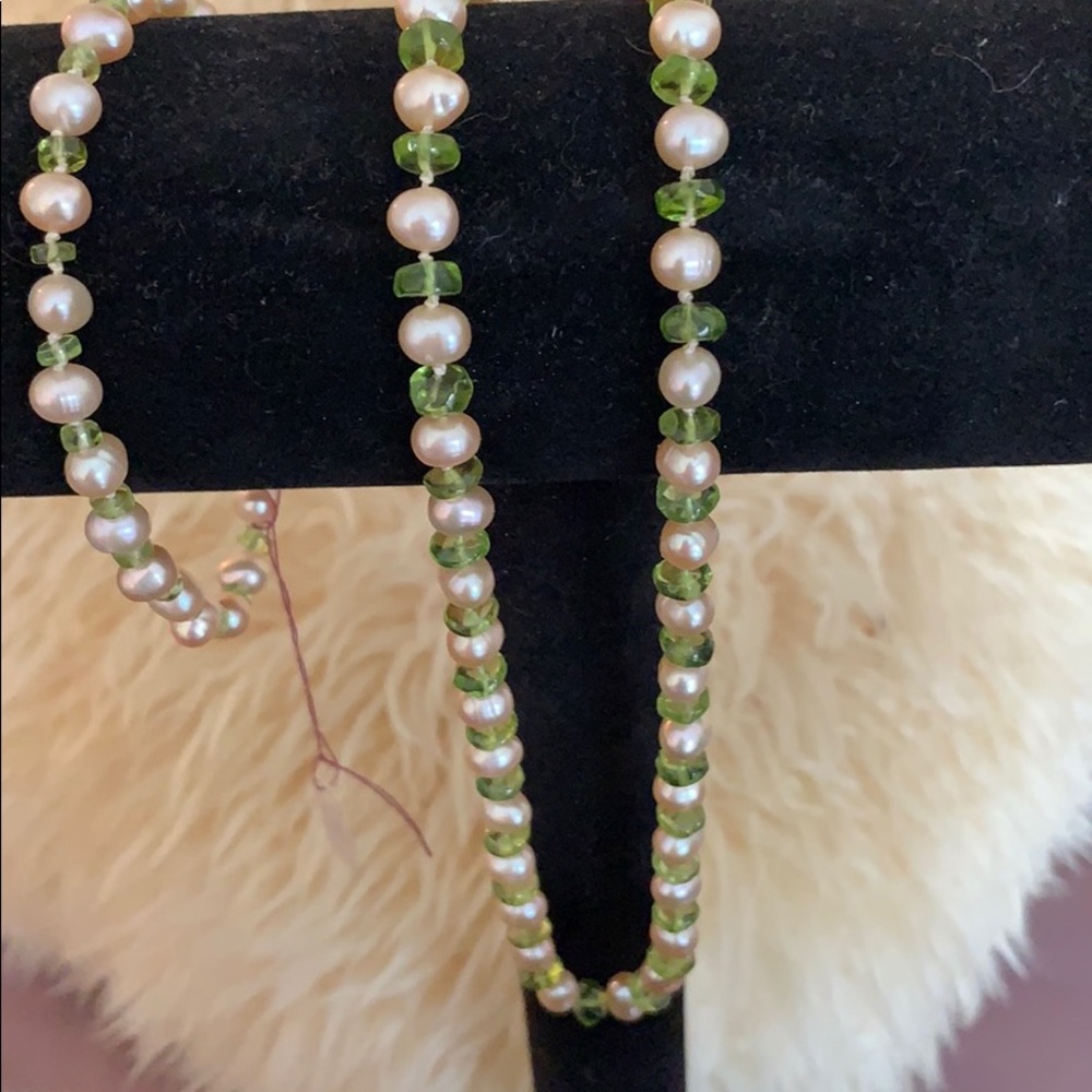 Handmade Pearl and Peridot necklace and bracelet